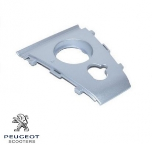 Carénage arrière (réservoir de carburant) - argent - Peugeot Vclic / Vclic Evolution 4T 50cc - Peugeot