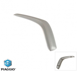 Deflector fata stanga - gri - Derbi Boulevard ('10-'11) 4T AC 100-150cc / Piaggio Fly ('05-'11) 4T AC 50-100-125-150cc- Piaggio