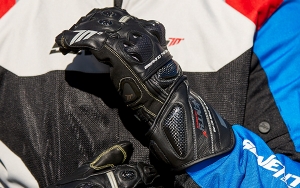 Gants de Course d'Été pour Homme Modèle Seventy SD-R12 Noir