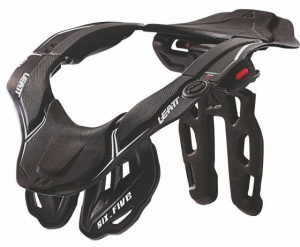 NECK BRACE GPX 6.5 Carbon: Mărime - S/M