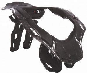 NECK BRACE GPX 6.5 Carbon: Mărime - S/M