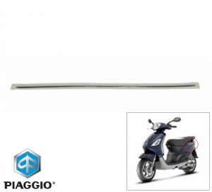 Ornement chromé pour carénage latéral arrière droit-gauche - Piaggio Fly ('07-'14) 50-100-125-150cc - Piaggio