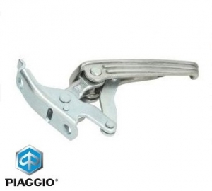 Passenger footrest support Right - Vespa Granturismo (GT) / GTS / GTS Super / GTS Touring / GTS Sei Giorni 125-300cc - Piaggio