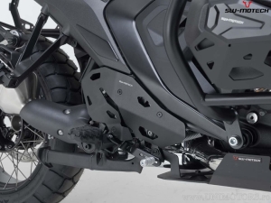 Protectie laterala dreapta - material: aluminiu - culoare: negru - BMW R 1300 GS ('23-) - SW-Motech