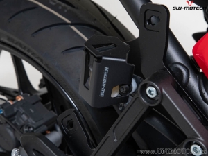 Protectie rezervor lichid frana - material: aluminiu - culoare: negru - Yamaha Tracer 9 / GT ('20-) / GT+ ('22-) - SW-Motech