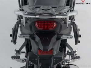 Set cutii laterale (sidecase) URBAN (2x16.5L) si suporti SLC - 33.0L / negru - Honda XL750 Transalp ('22-) - SW-Motech