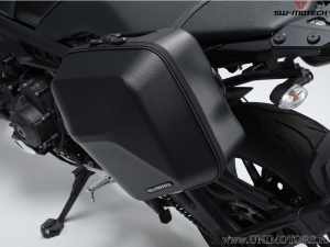 Set cutii laterale (sidecase) URBAN (2x16.5L) si suporti SLC - 33.0L - Yamaha MT-09 ('13-'20) - SW-Motech