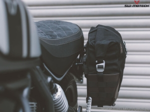 Set geanta laterala stanga Legend Gear LC2 (13.5L) Black Edition si suport SLC - Triumph Scrambler ('05-'16) - SW-Motech