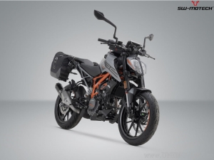 Set genti laterale Legend Gear Black Edition LC2 si suporti SLC - 27.0L - KTM 125 Duke ('21-) - SW-Motech