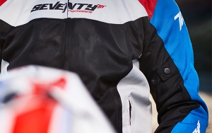 Veste d'été de course pour hommes modèle Seventy SD-JR48 couleur: noir/rouge/bleu - Noir/rouge/bleu, XXXL