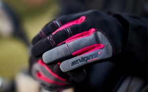 Women's Urban Summer Gloves Seventy model SD-C50 black/pink - touchscreen fingers